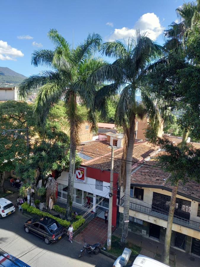 Apartamento Casa Gloria Medellín Exterior foto